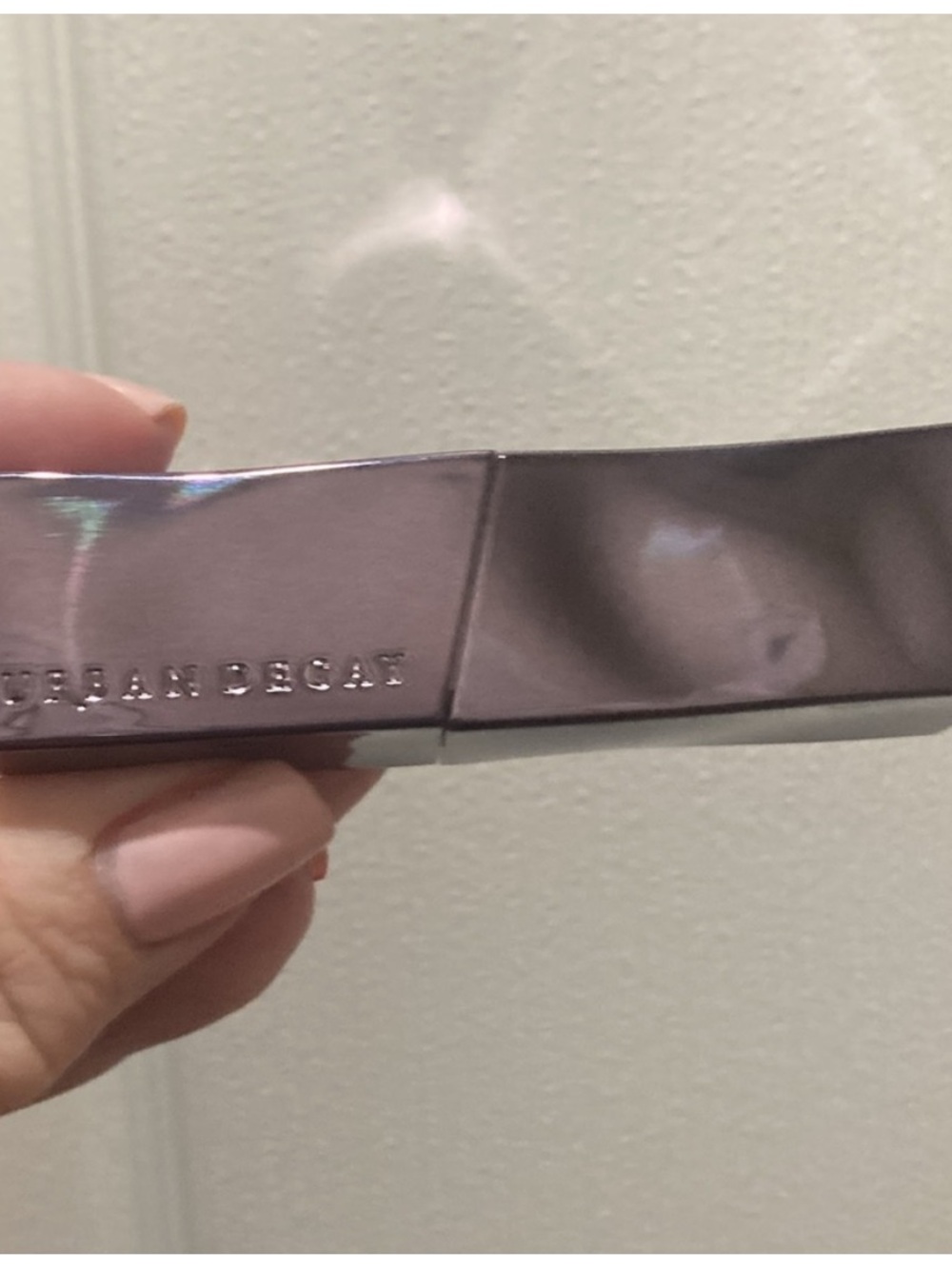 Urban Decay Lipstick in Ravenswood - Picture 2 of 2